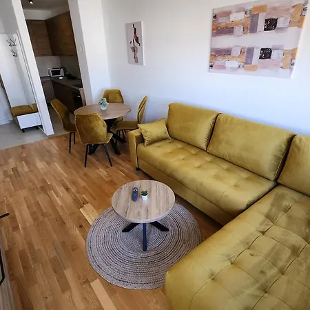 Apartment Ada Nostra