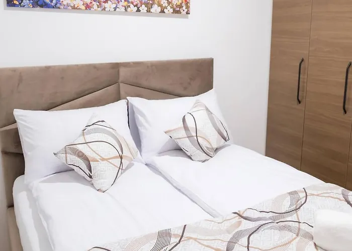 Apartman Ada Nostra *